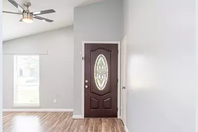 15510 Sierra Valle  Drive, Houston, TX 77083 - Photo 5