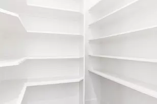 5703 Dolores St, Houston, TX 77057 - Photo 13