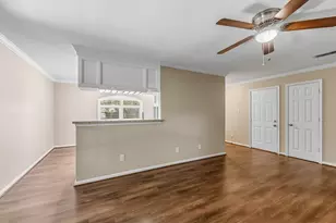 511 Springwood Dr, Conroe, TX 77385 - Photo 13