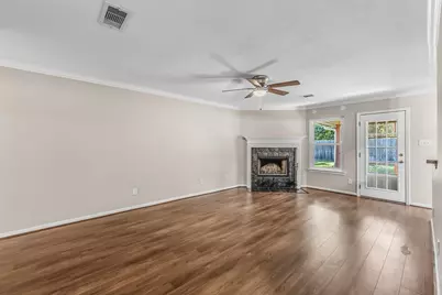 511 Springwood Drive, Conroe, TX 77385 - Photo 11