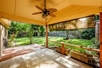 511 Springwood Drive, Conroe, TX 77385 - Photo 7