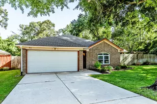 511 Springwood Dr, Conroe, TX 77385 - Photo 5