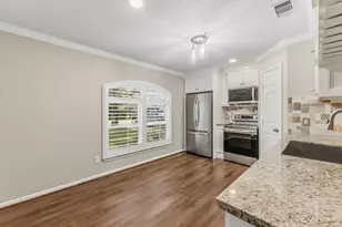 511 Springwood Dr, Conroe, TX 77385 - Photo 13