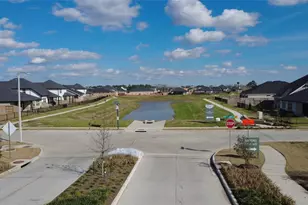220 Magnolia Laurel Dr, Alvin, TX 77511 - Photo 35