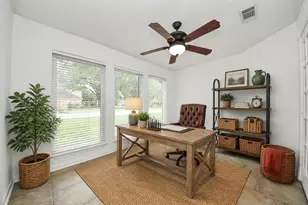 8227 Ivan Reid Dr, Houston, TX 77040 - Photo 15