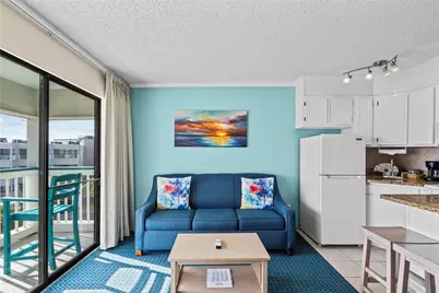 6102 Seawall Boulevard #320, Galveston, TX 77551 - Photo 9