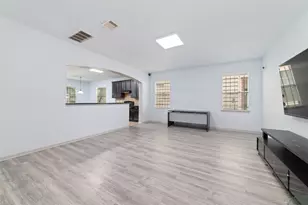 14710 Branchwest Dr, Houston, TX 77082 - Photo 7