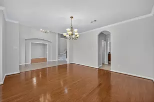 13703 Elm Shores Dr, Houston, TX 77044 - Photo 9