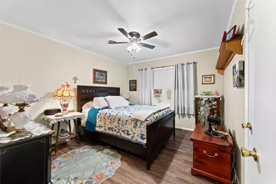 1005 N Fowlkes Street, Sealy, TX 77474 - Photo 13
