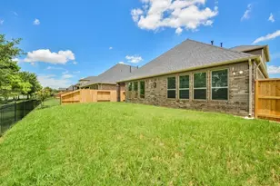 18719 Fairmont Springs Ct, Cypress, TX 77429 - Photo 25