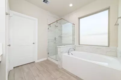 2023 Woodgate Ln, Tomball, TX 77375 - Photo 19