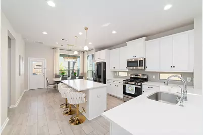 2023 Woodgate Ln, Tomball, TX 77375 - Photo 11