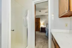 131 Singleton St, Jones Creek, TX 77541 - Photo 21