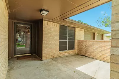 131 Singleton Street, Jones Creek, TX 77541 - Photo 5