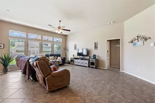 2609 Briar Rose Ct, Pearland, TX 77584 - Photo 9