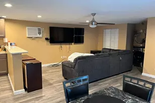 1012 E Daisy Street E, Houston, TX 77012 - Photo 3