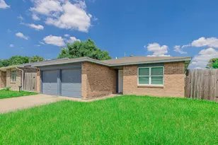 8710 Valley Flag, Houston, TX 77078 - Photo 3