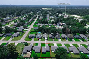 8710 Valley Flag, Houston, TX 77078 - Photo 9