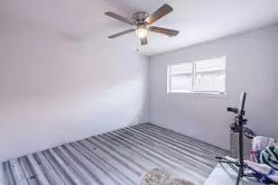 8710 Valley Flag, Houston, TX 77078 - Photo 19