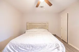 8710 Valley Flag, Houston, TX 77078 - Photo 27