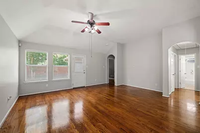 6907 Birnam Garden Lane, Houston, TX 77086 - Photo 11