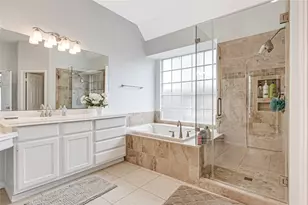 1302 Blackthorne Dr, Houston, TX 77094 - Photo 17