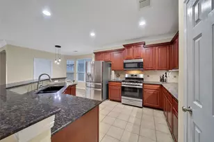 15238 Henderson Point Dr, Cypress, TX 77429 - Photo 5