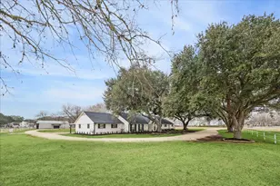 6911 Oak Ln, Fulshear, TX 77406 - Photo 9