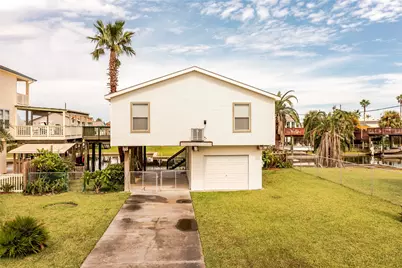 16530 Bermuda Way, Jamaica Beach, TX 77554 - Photo 15