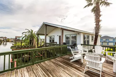 16530 Bermuda Way, Jamaica Beach, TX 77554 - Photo 13