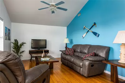 16530 Bermuda Way, Jamaica Beach, TX 77554 - Photo 3