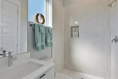 4707 Independence Heights Lane, Houston, TX 77018 - Photo 15