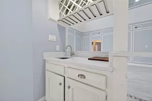 206 Mill Trail Dr, Sugar Land, TX 77498 - Photo 13