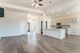 13637 Armstrong, Conroe, TX 77303 - Photo 5