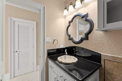 2318 Bellefontaine, Houston, TX 77030 - Photo 33