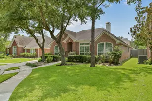 3006 Autumn Hills Ct, Friendswood, TX 77546 - Photo 3