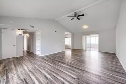 6923 Jeb Stuart Drive, Richmond, TX 77469 - Photo 5