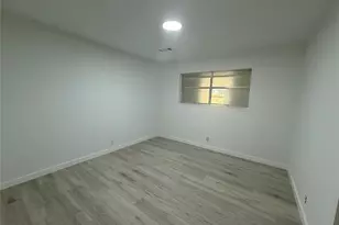 143 Hollyvale Dr, Houston, TX 77060 - Photo 25