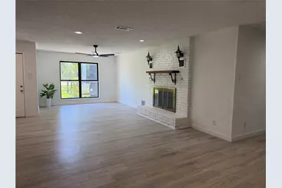 143 Hollyvale Drive, Houston, TX 77060 - Photo 7