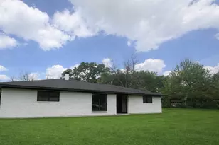 143 Hollyvale Dr, Houston, TX 77060 - Photo 1