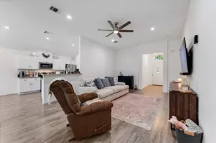 14986 Indian Hill Trail, Willis, TX 77378 - Photo 7