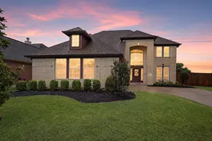 10913 Sycamore Dr N, La Porte, TX 77571 - Photo 1
