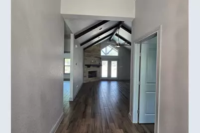 114 County Road 6863, Natalia, TX 78059 - Photo 5