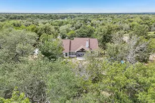 114 Co Rd 6863, Natalia, TX 78059 - Photo 33