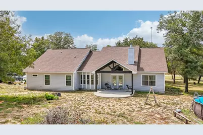 114 County Road 6863, Natalia, TX 78059 - Photo 35