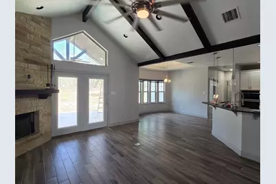 114 County Road 6863, Natalia, TX 78059 - Photo 15