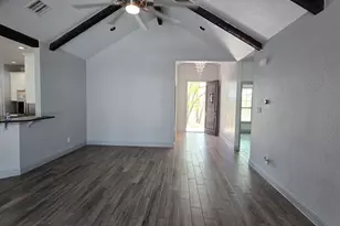 114 Co Rd 6863, Natalia, TX 78059 - Photo 13