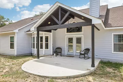 114 County Road 6863, Natalia, TX 78059 - Photo 27