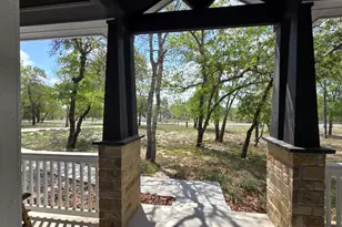 114 Co Rd 6863, Natalia, TX 78059 - Photo 3