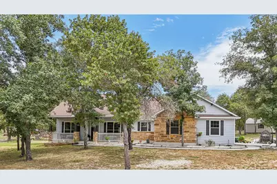 114 County Road 6863, Natalia, TX 78059 - Photo 9
